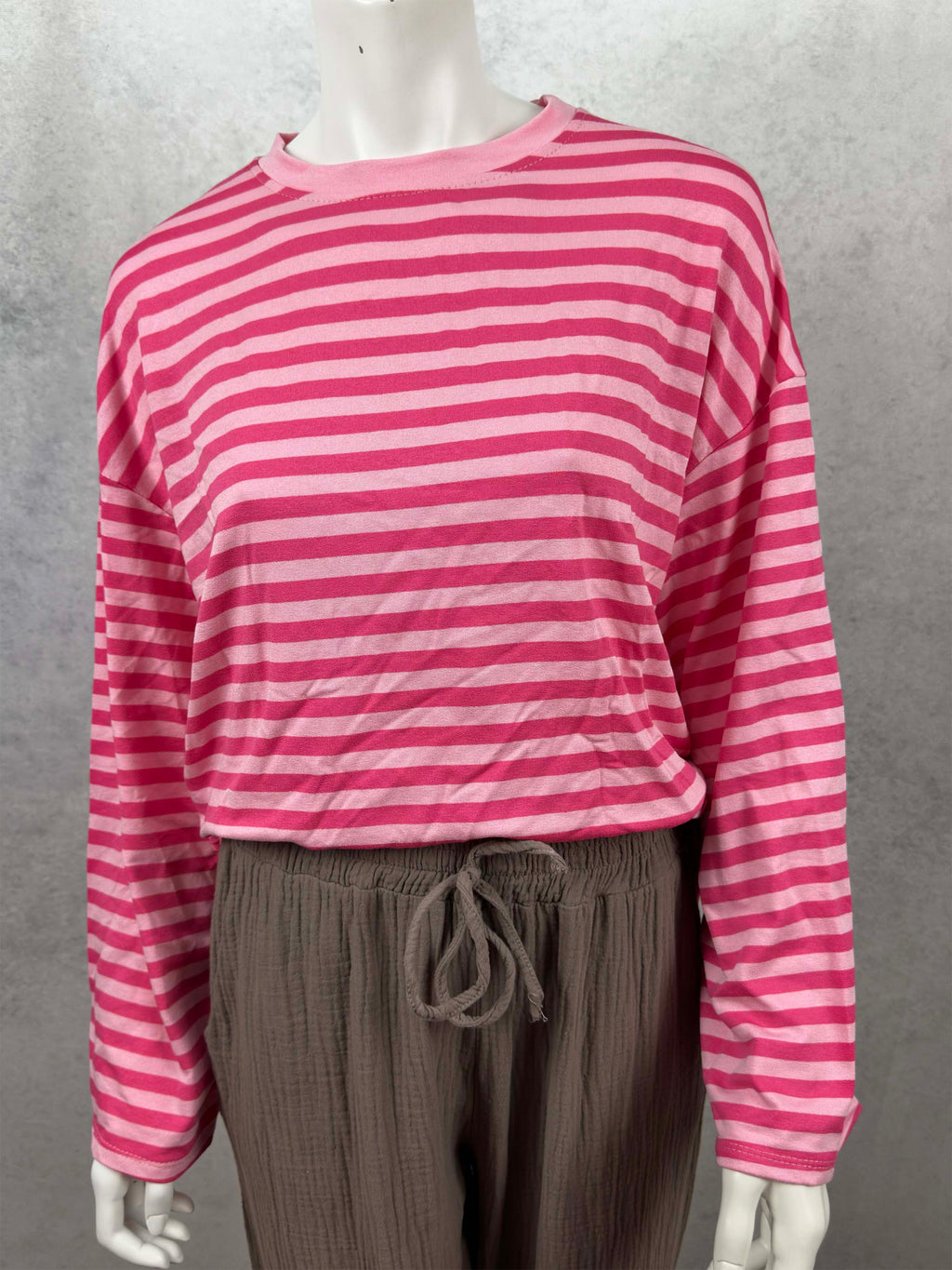 Oversize Langarmshirt mit pink rosa Streifen