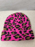 Weiche Strickmütze in Pink mit Leopardenmuster und umgeschlagenem Bund